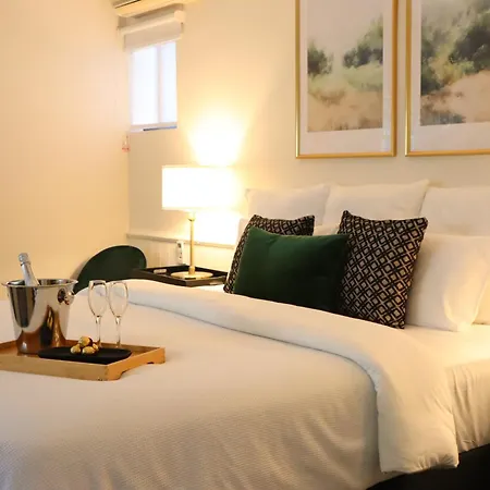 Quality Hotel Robertson Gardens Brisbane Exterior photo